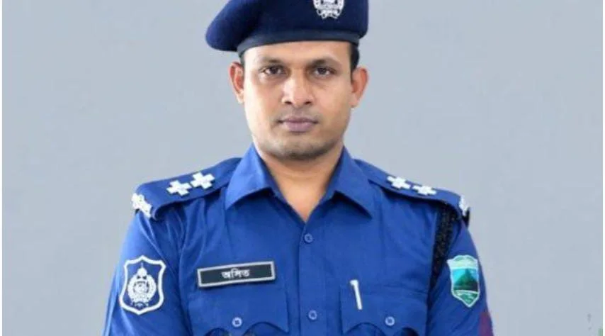 ছাত্রলীগ নেতাকে পালানোর সুযোগ দেওয়ায় এসআই প্রত্যাহার