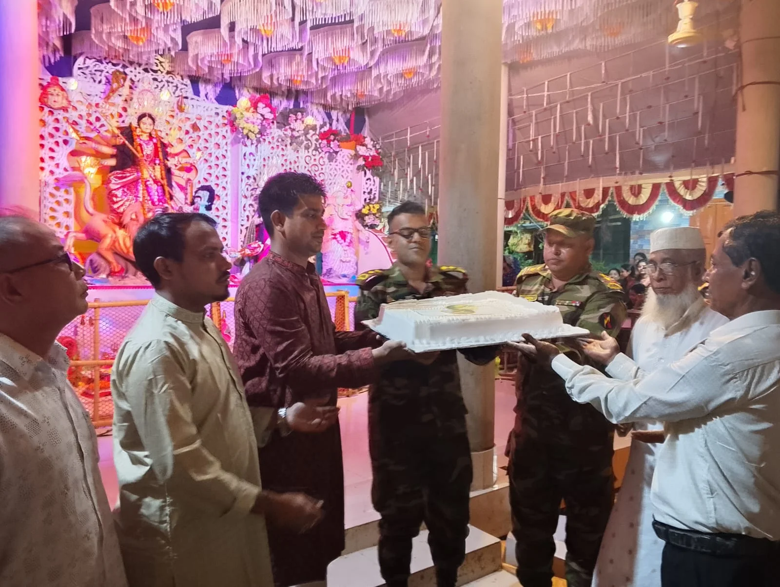 বিলাইছড়িতে মহাষ্টমীর পূজা মণ্ডপে জোন কমান্ডার: সম্প্রীতির আবহে অনুষ্ঠিত হলো সাংস্কৃতিক অনুষ্ঠান