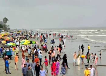 কুয়াকাটায় দুই দিনের পর্যটন কার্নিভাল শুরু, খেলাধুলা ও সাংস্কৃতিক আয়োজন