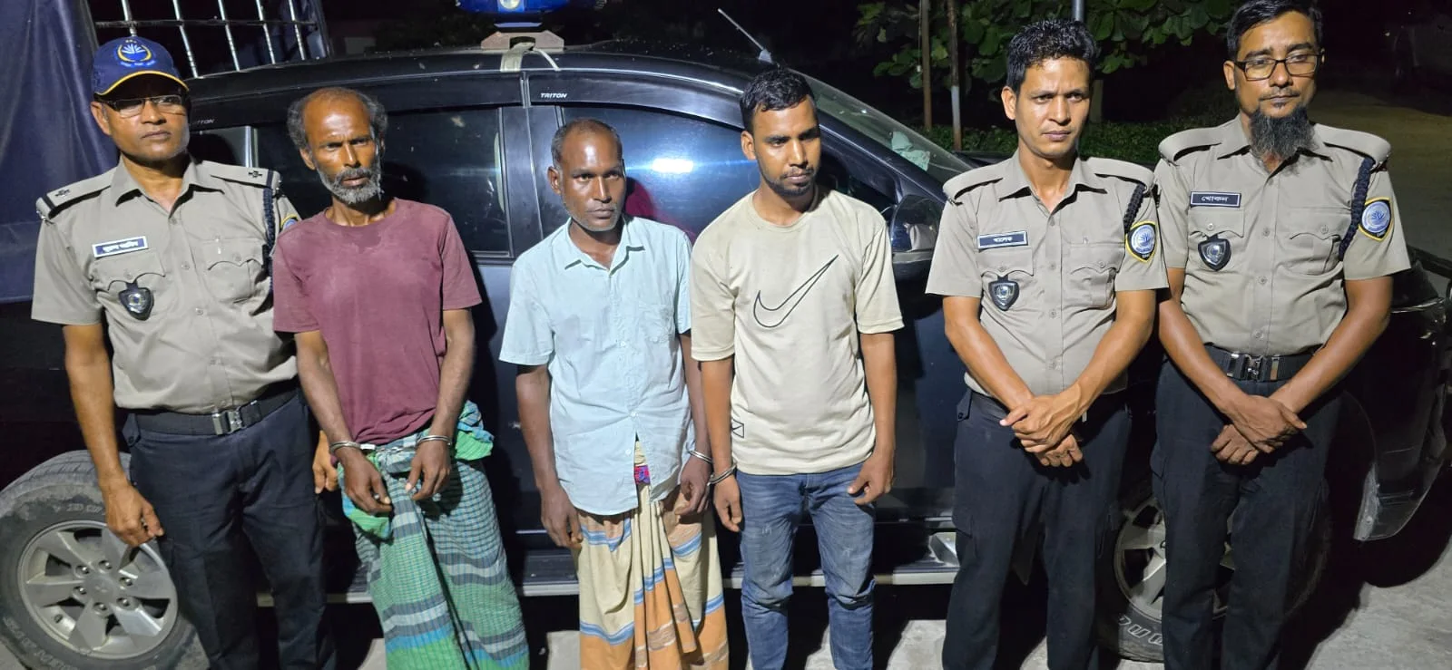 মান্দায় মাদকবিরোধী বিশেষ অভিযানে ইয়াবা-গাঁজাসহ গ্রেফতার ৩