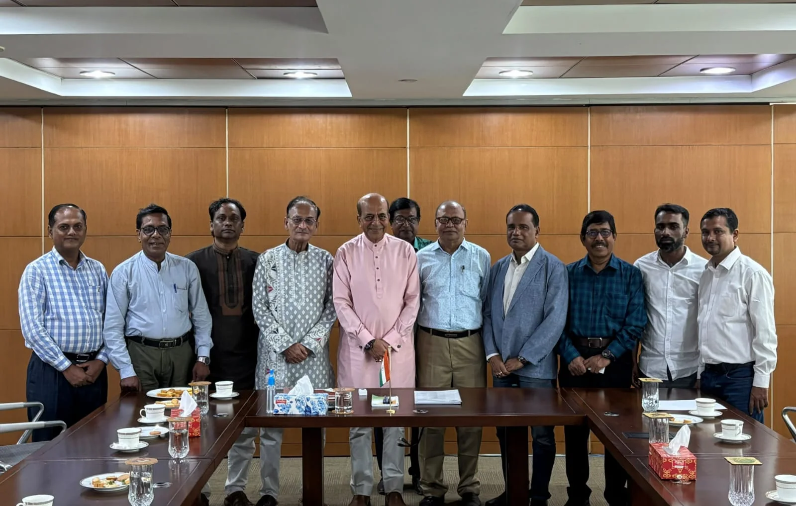 ইমক্যাবের সঙ্গে সৌজন্য সাক্ষাতে ভারতীয় ভিসা প্রক্রিয়া সহজীকরণের আশ্বাস হাইকমিশনারের