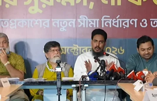 সাইবার আইন সংশোধন নিয়ে আখতার হোসেনের কড়া সমালোচনা ঢাকার সংলাপে
