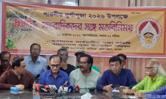 পূজার আগে প্রতিমা ভাঙচুর ও মন্দিরে হামলার ৩৪ ঘটনা, দাবি পূজা পরিষদের