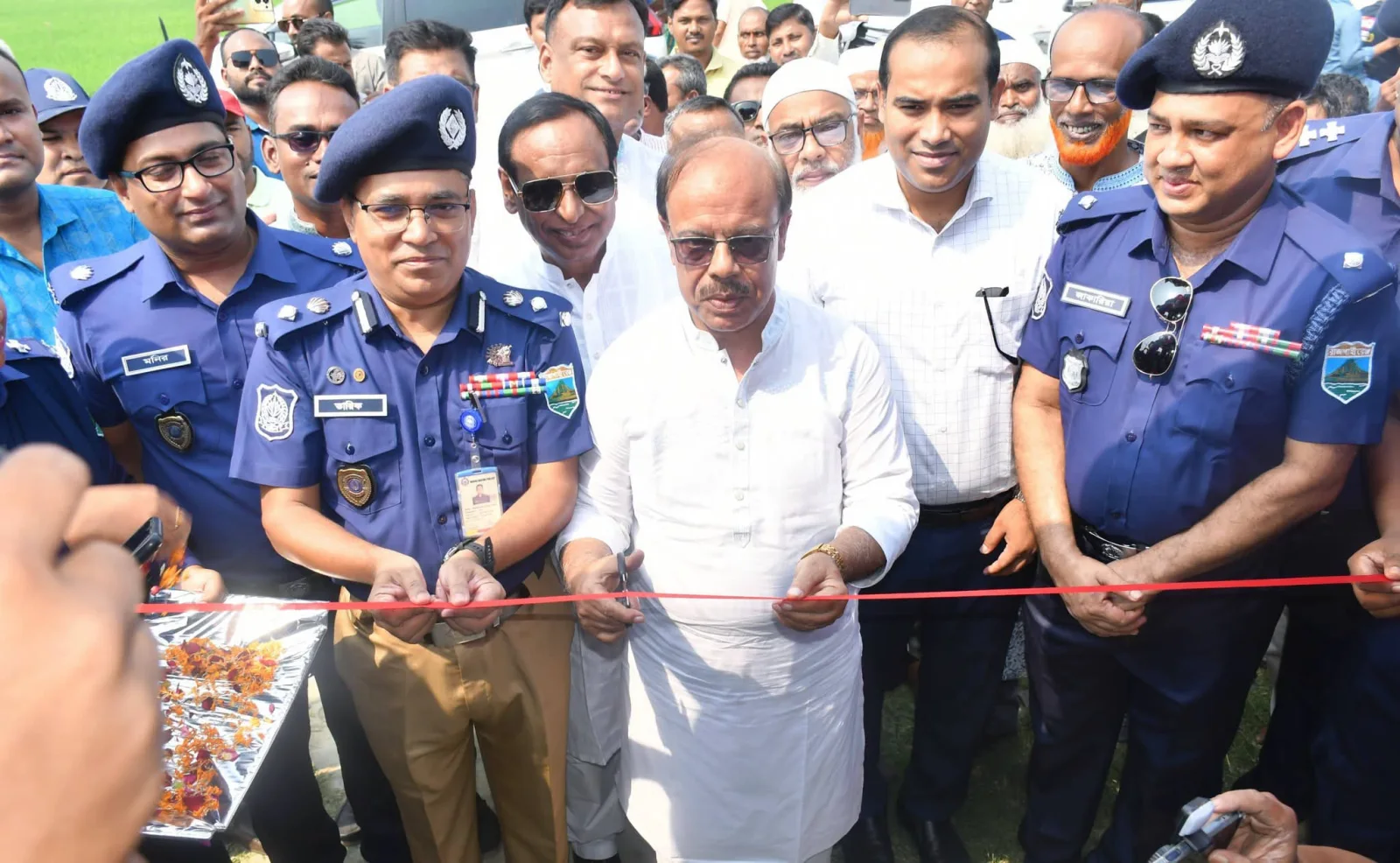নওগাঁর আত্রাই ও রানীনগরে নবনির্মিত পুলিশ বক্সের উদ্বোধন