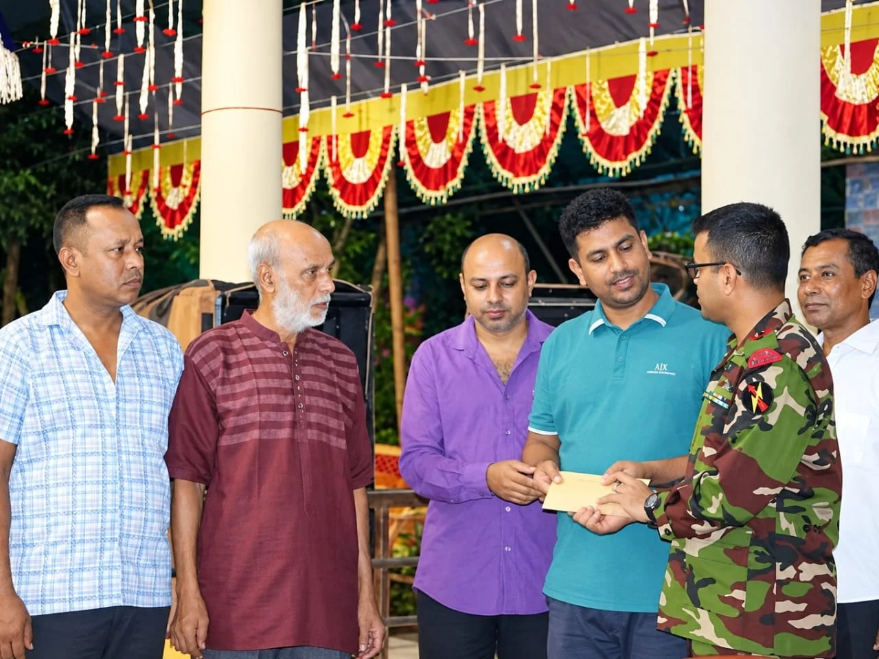 দুর্গাপূজা উদযাপন কমিটিকে বিলাইছড়ি জোনের আর্থিক সহায়তা প্রদান এবং পূজার প্রস্তুতি পরিদর্শন।