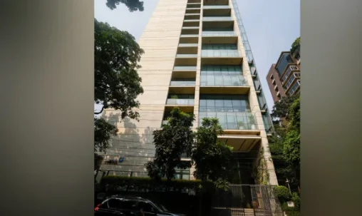 পদ্মা ব্যাংকের প্রধান কার্যালয়ের ভাড়া নিয়ে প্রশ্ন, আর্থিক সংকট গভীর