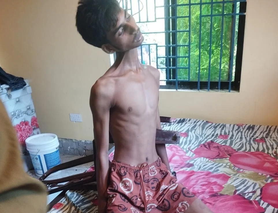 ভাঙ্গায় ঘরের ভেতর যুবকের ঝু/ল/ন্ত ম/র/দে/হ উদ্ধার
