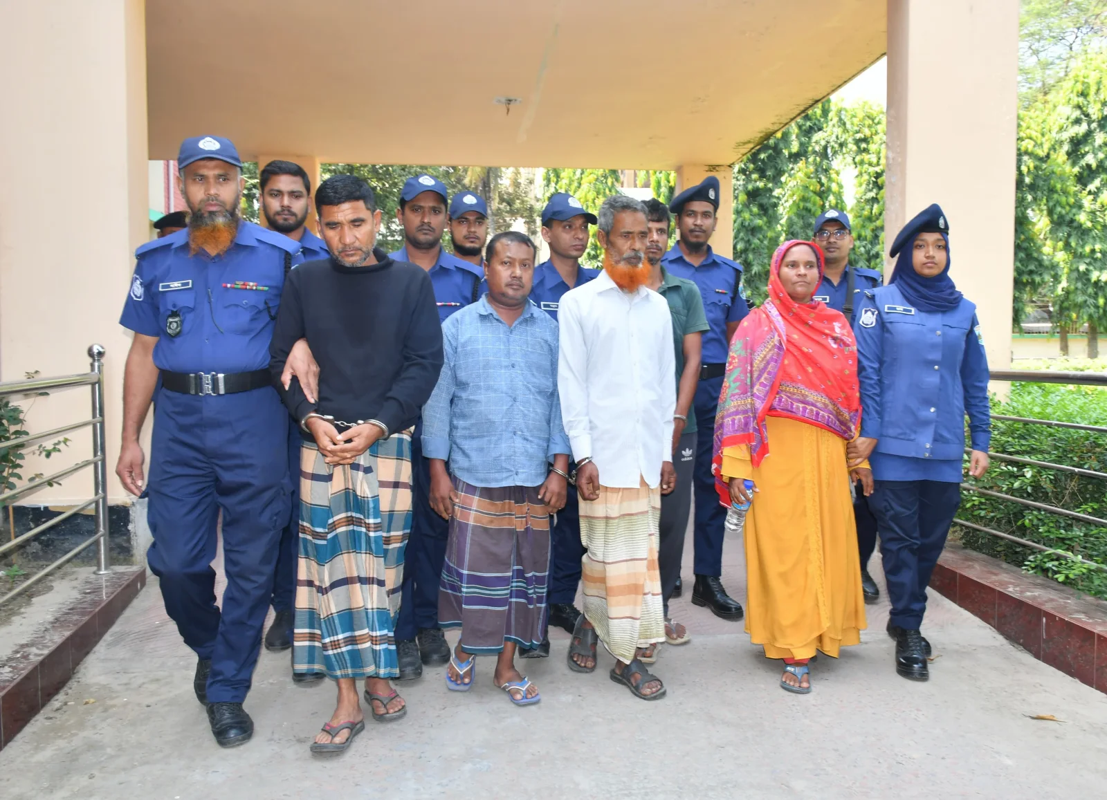 ছোট ভাই ও ভাবির চক্রান্তে বড় বোনকে হত্যা, রহস্য উদঘাটন; গ্রেফতার ৫