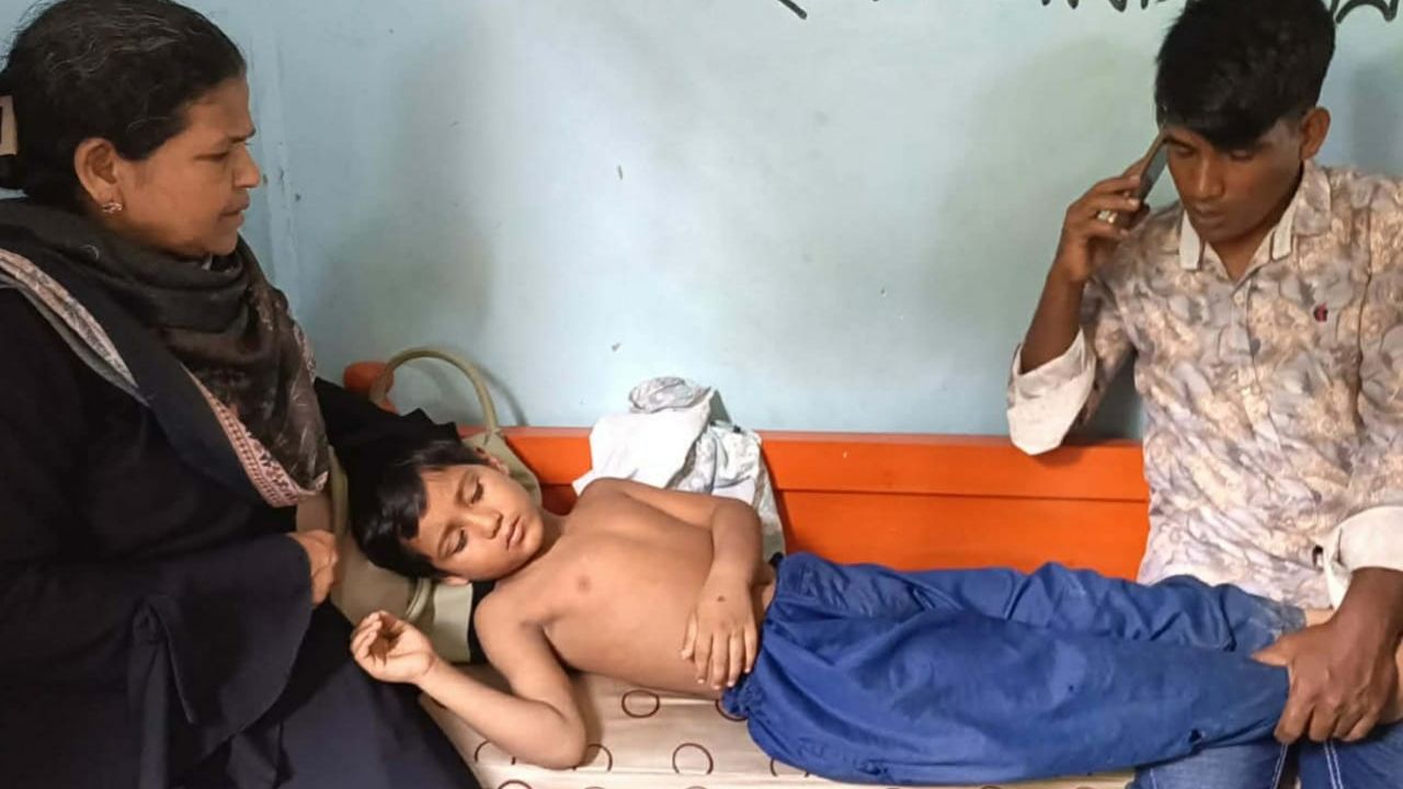 মুকসুদপুরে মাদ্রাসাছাত্রকে মারধরের অভিযোগ, শিক্ষক পুলিশ হেফাজতে
