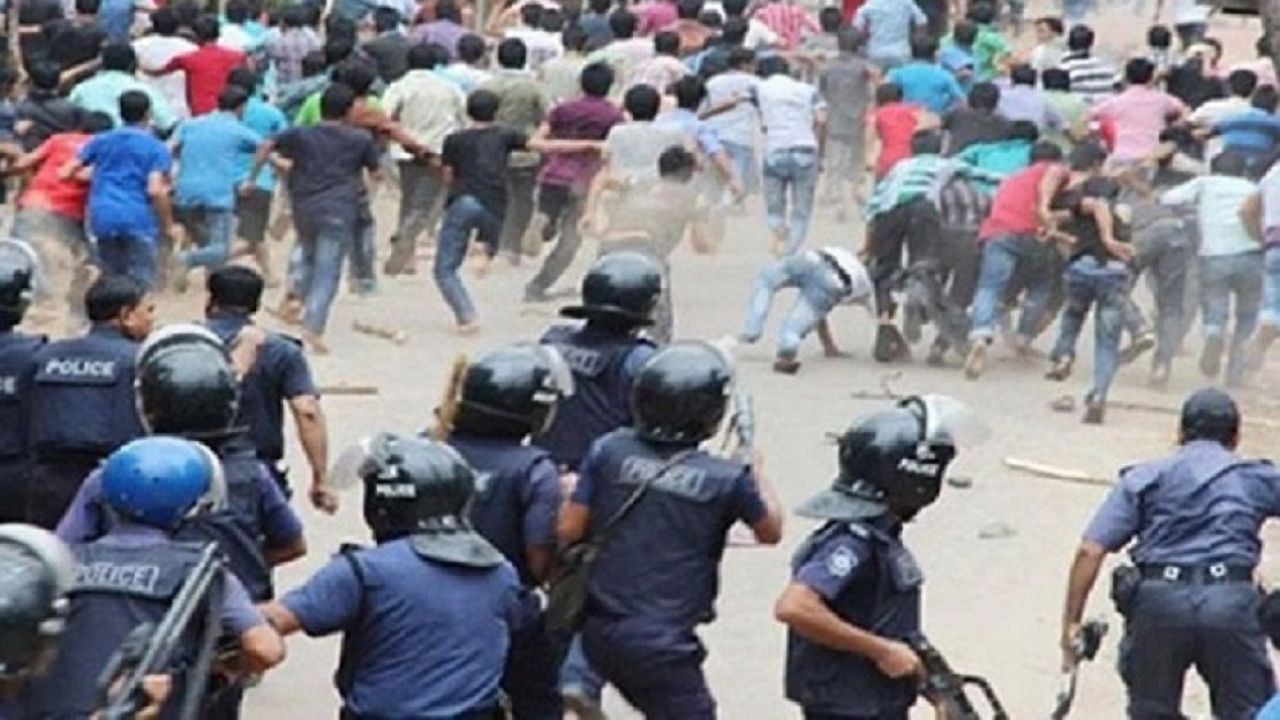 জুলাই দমনে অভিযুক্ত ৪১ পুলিশ কর্মকর্তা এখনো দায়িত্বে