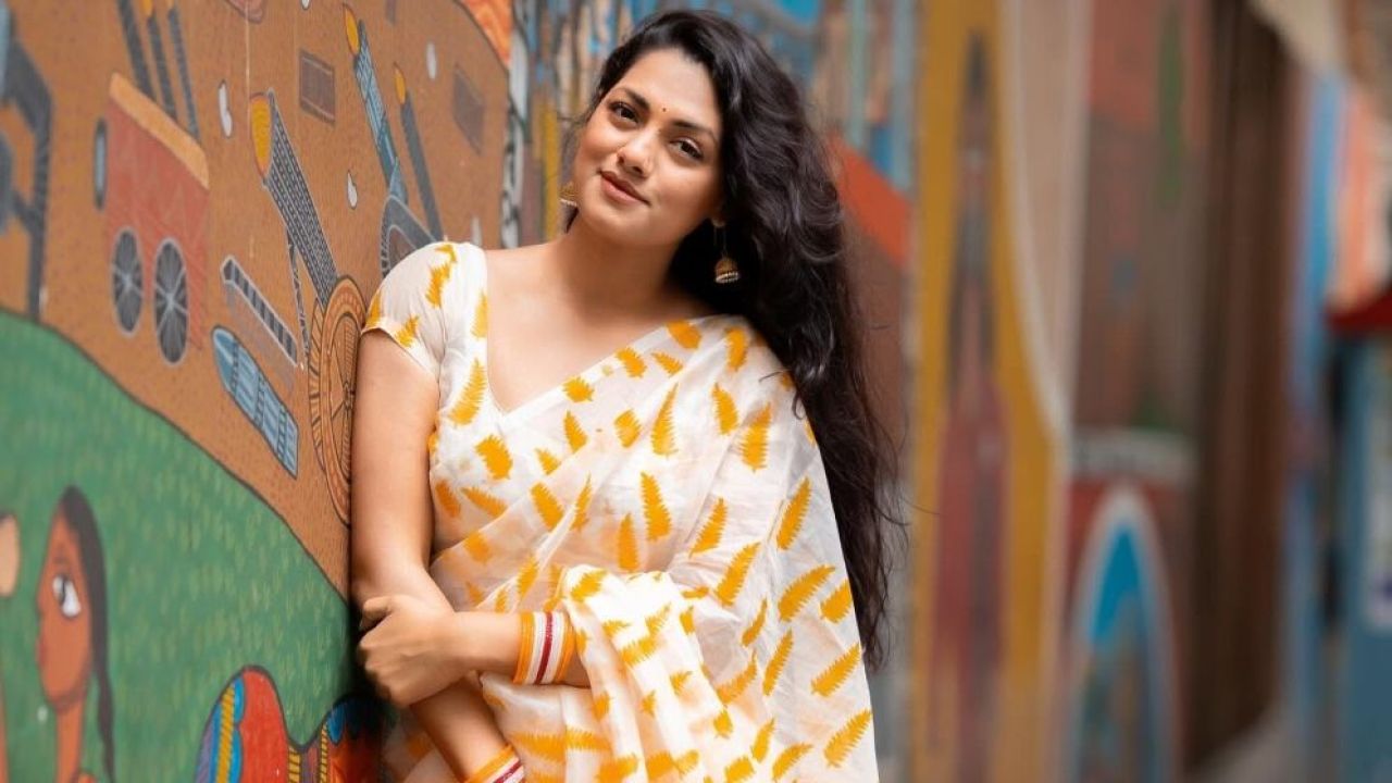 ‘দ্বিতীয় স্বাধীনতা দিবস’ শুভেচ্ছায় তিশার পোস্ট