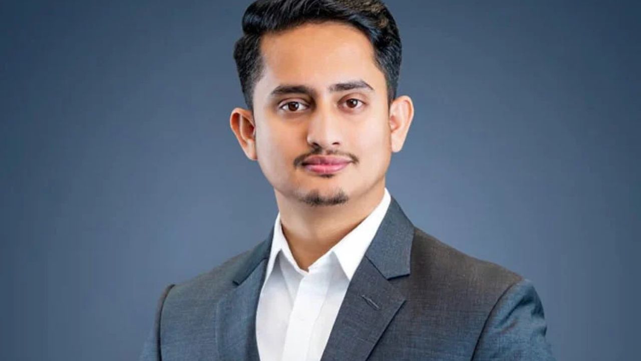 জুলাই প্রামাণ্যচিত্র ঘিরে বিতর্ক, তারেক রহমানকে কটাক্ষ সারজিসের