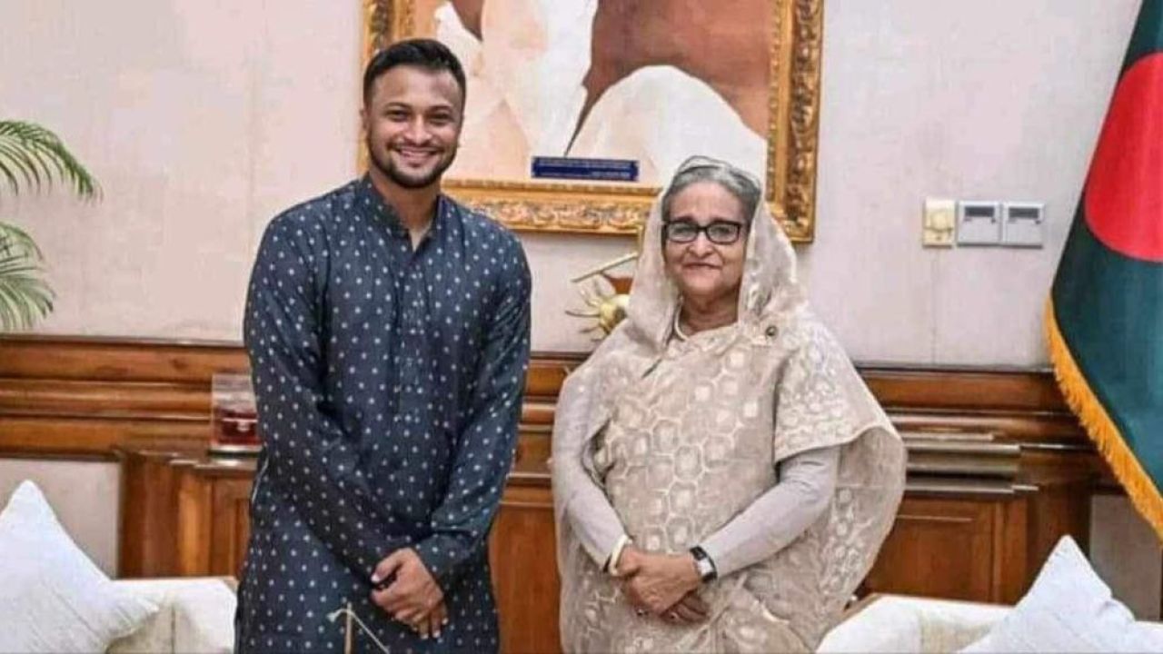 সাকিব এখন পঁচে যাওয়া মানুষ: ডা. জাহেদ