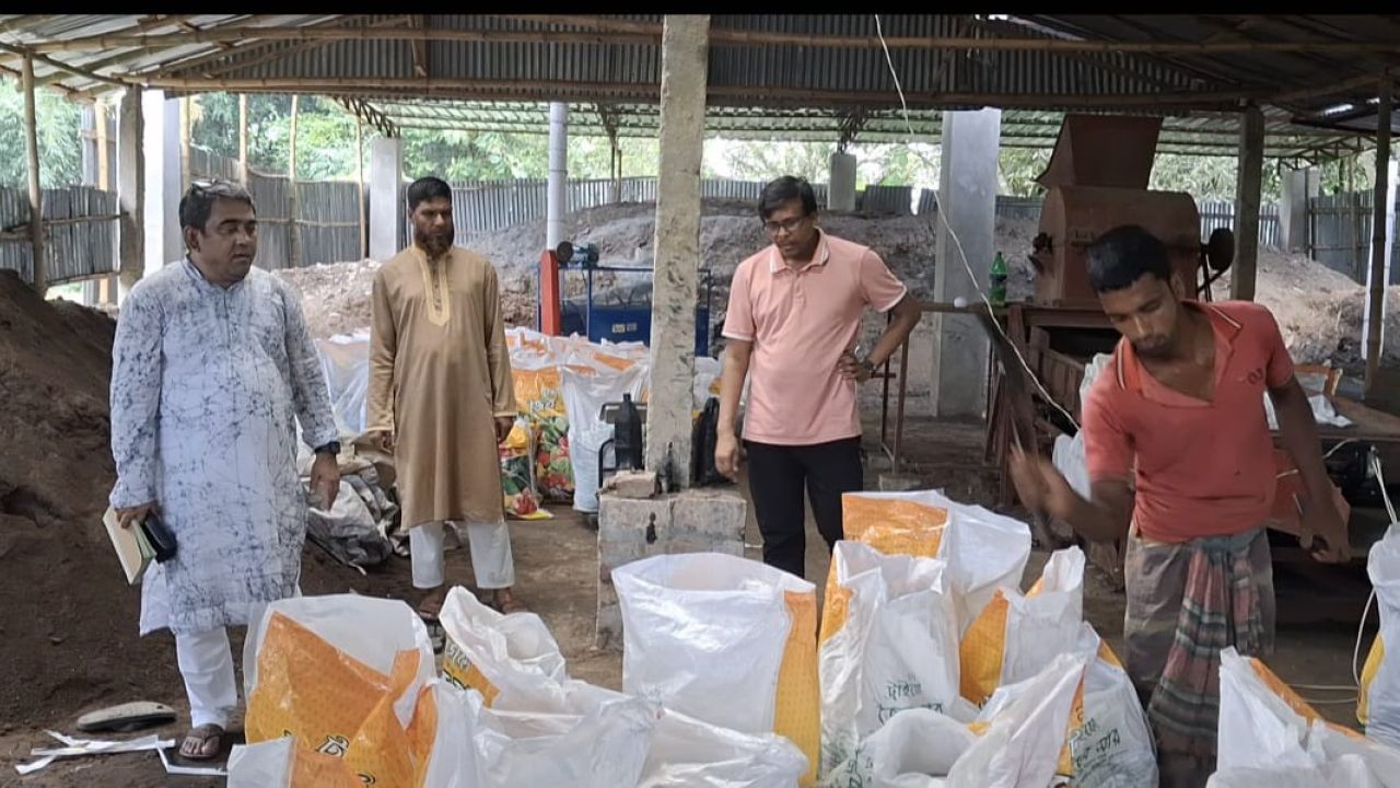 চুয়াডাঙ্গায় প্যাকেট জালিয়াতির অপরাধে জামান এগ্রো ফার্মকে ৫০ হাজার টাকা জরিমানা