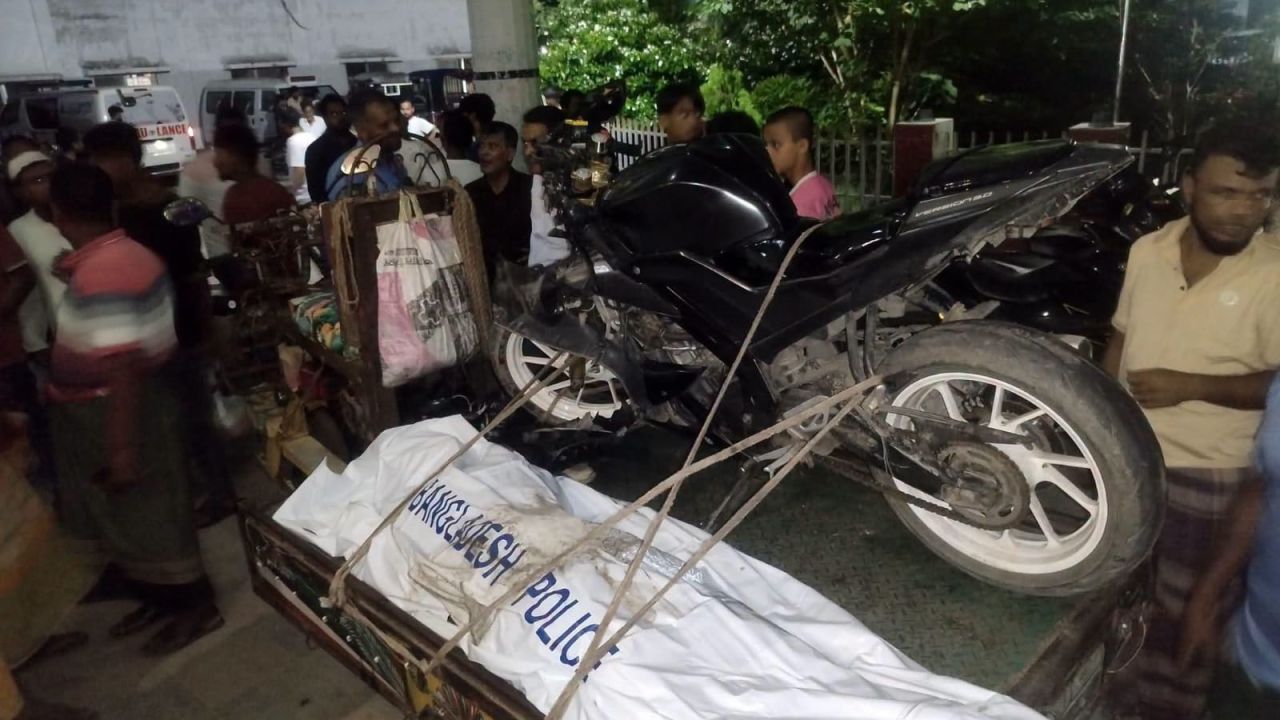 ভাঙ্গায় মোটরসাইকেলের ধাক্কায় পথচারী ও চালকসহ নিহত ২