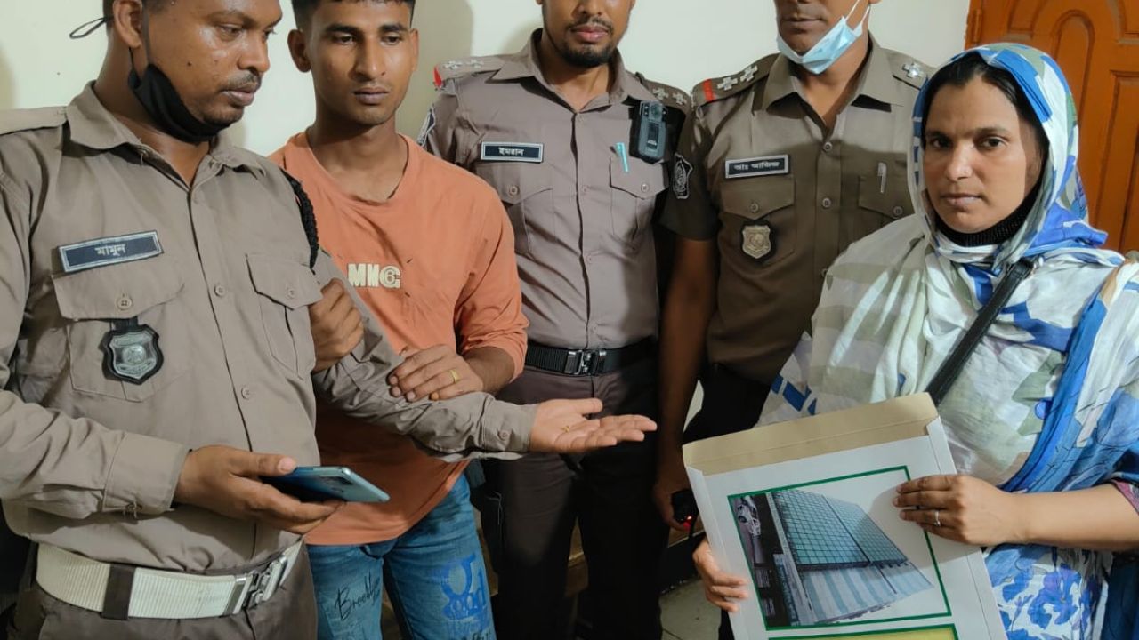 পেটে পুরেও শেষ রক্ষা হলো না: বমি করিয়ে ছিনতাই করা কানের দুল উদ্ধার করল পুলিশ