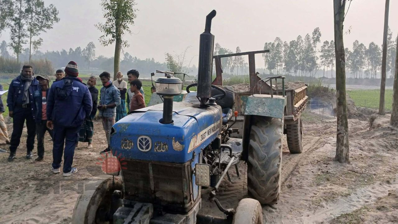 নীলফামারীর ডিমলায় নাউতারা নদীতে অবৈধ বালু উত্তোলন রোধে মোবাইল কোর্টের অভিযান