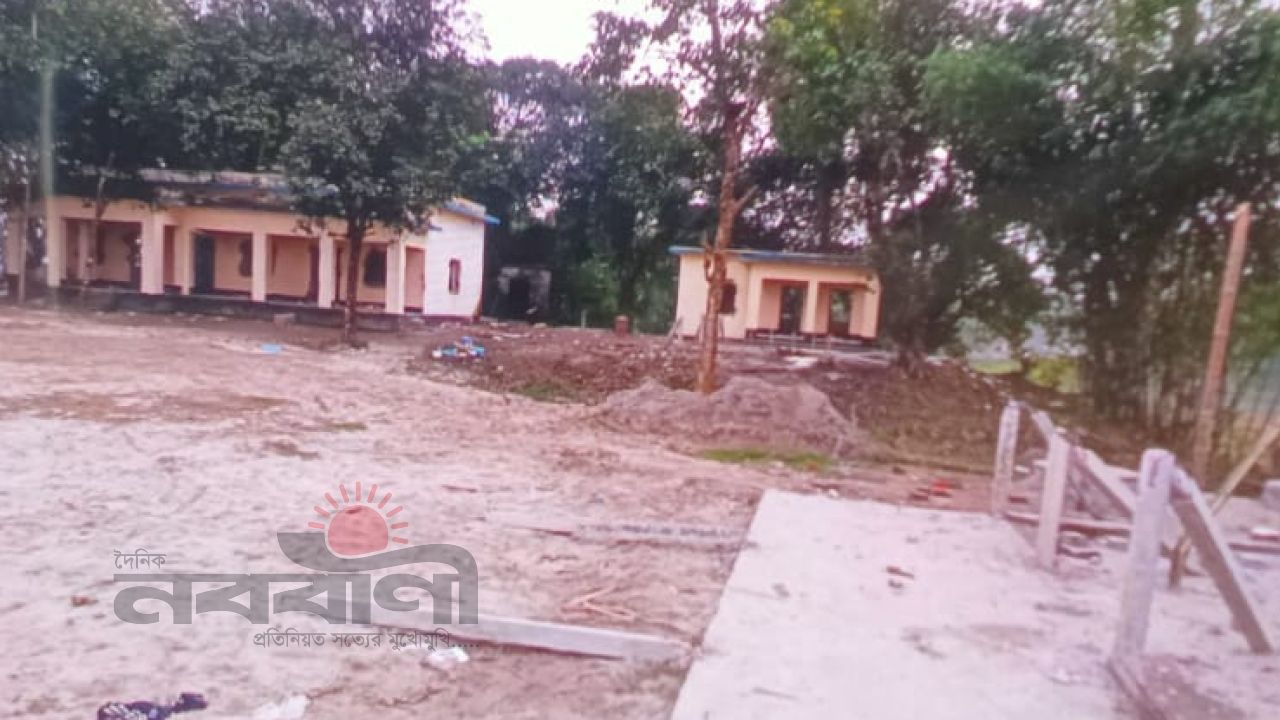 ডিমলায় সেনাবাহিনীর সহায়তায় বুড়িতিস্তা আনসার ক্যাম্প পুনরুদ্ধার, লুট হওয়া অস্ত্র-সরঞ্জাম এখনো উদ্ধার হয়নি