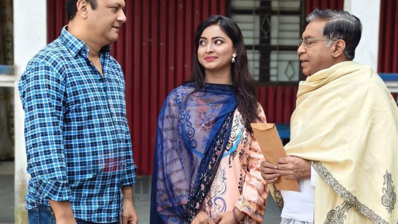 পারিবারিক গল্পে আসছে ‘বাবার চোখের জল’