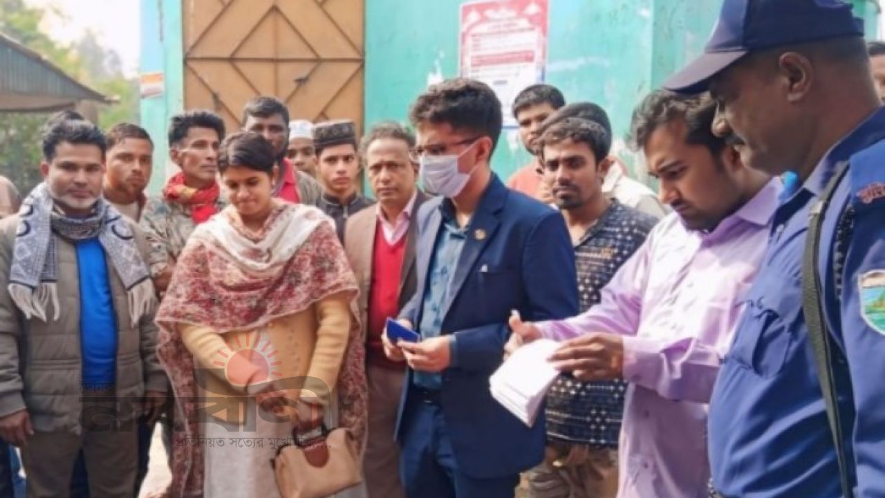 বগুড়ায় নিষিদ্ধ আফ্রিকান মাগুর বিক্রি ভ্রাম্যমাণ আদালতে জরিমানা