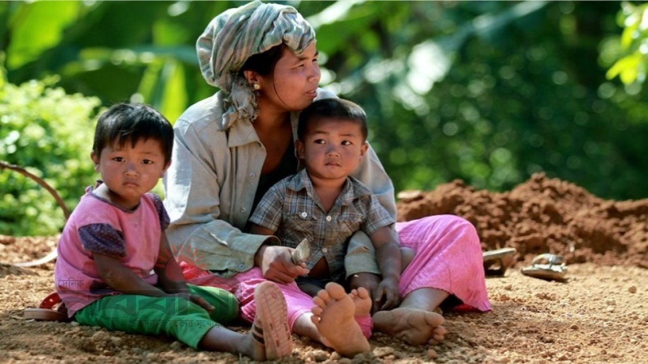 চট্টগ্রামের পাহাড়ের জীবন