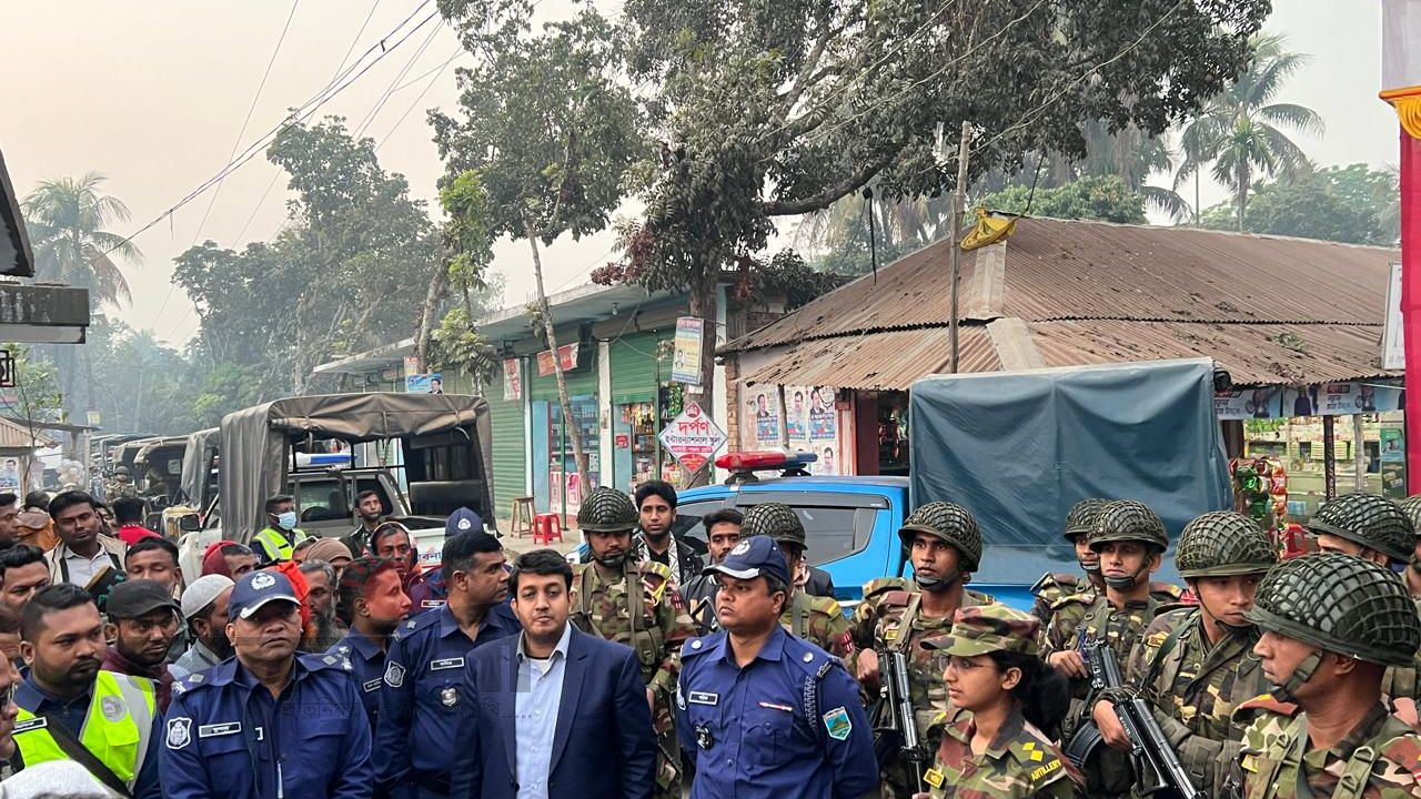 পাবনা জেলায় নির্বাচন সুষ্ঠু করতে যৌথ মহড়া অনুষ্ঠিত