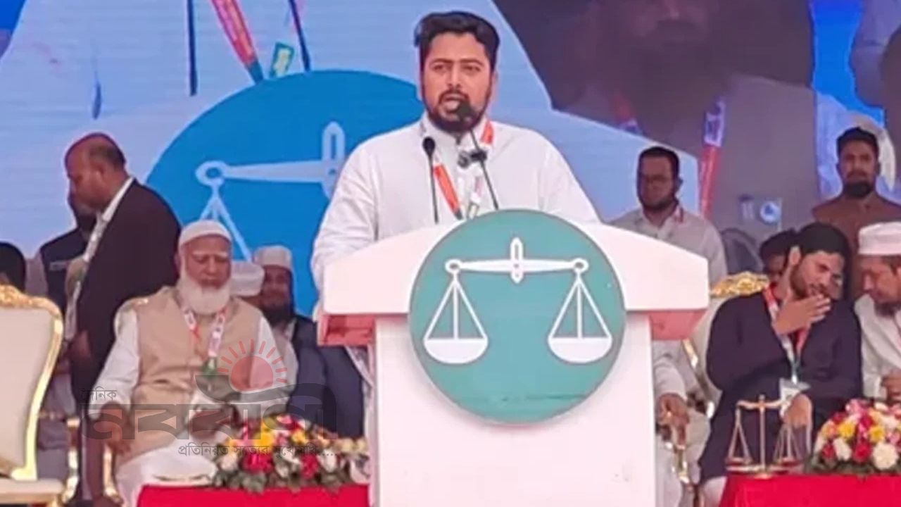 পার্শ্ববর্তী দেশ নির্বাচনে হস্তক্ষেপের চেষ্টা করলে প্রতিহত করার ঘোষণা নাহিদ ইসলামের