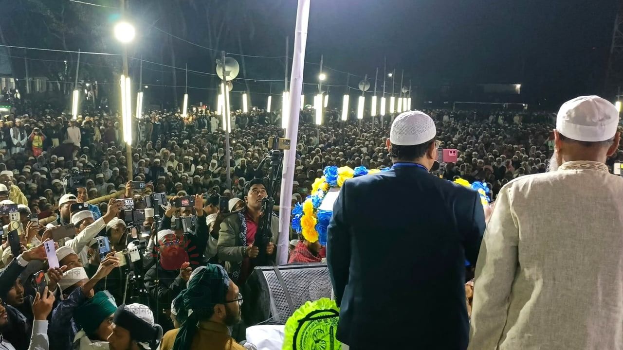 ১২ ফেব্রুয়ারির নির্বাচনে নব্য ফ্যাসিস্টদের পতন হবে: চরমোনাই পীর