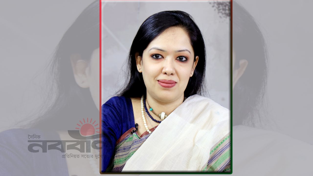 ৫২ বছর পর পিতার রাজনীতিক উত্তরাধিকার ফিরলো: রুমিন ফারহানা'র হাতে