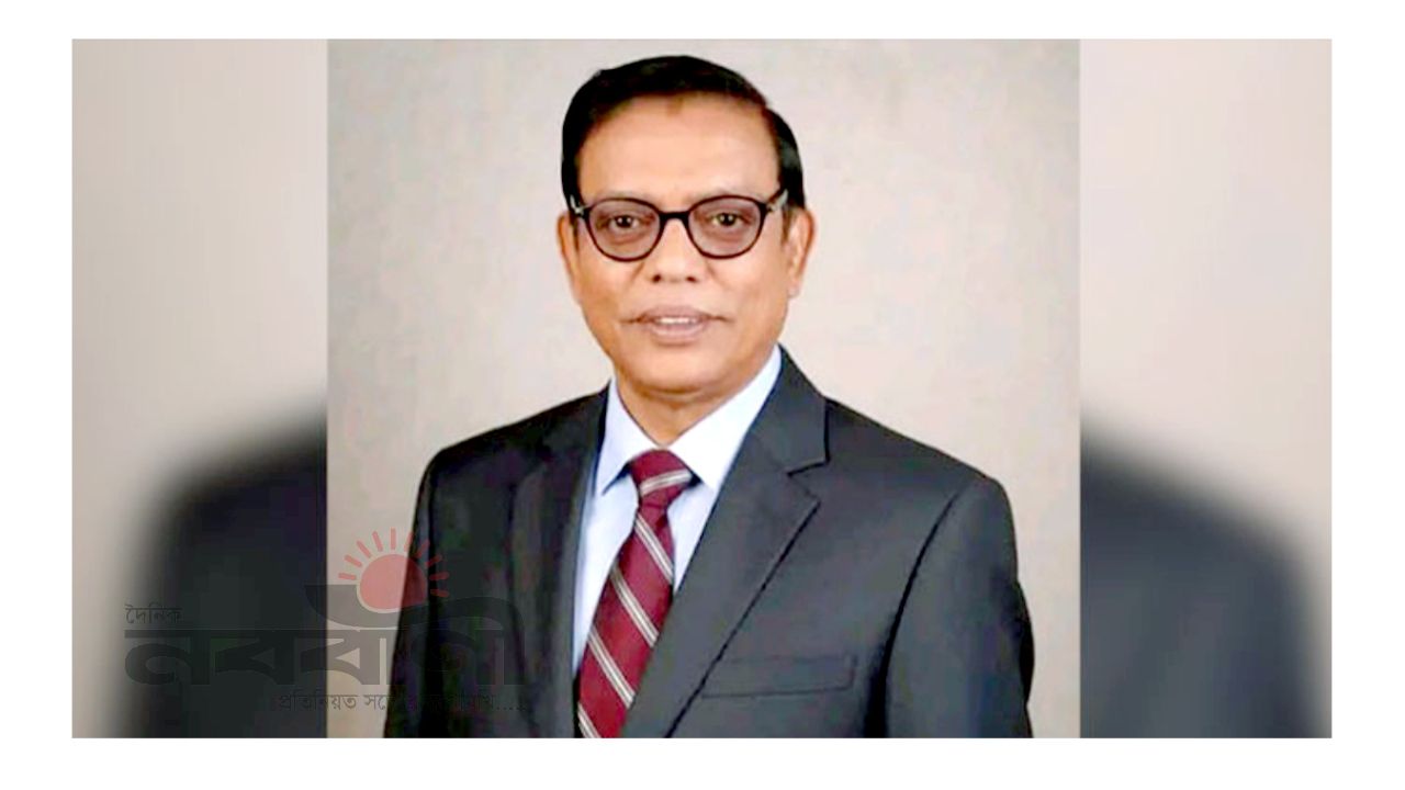 হাতকড়া পড়ালেন নিজ নেতাকর্মীদের হাতে জিরো টলারেন্স  হুঁশিয়ার: এমপি নিজান  