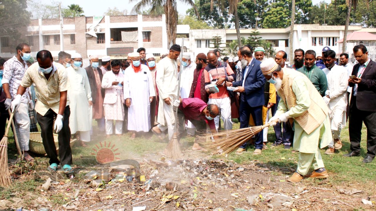সঠিক সেবা নিশ্চিত করতে এমপি আবু বকরের কর্মতৎপরতা