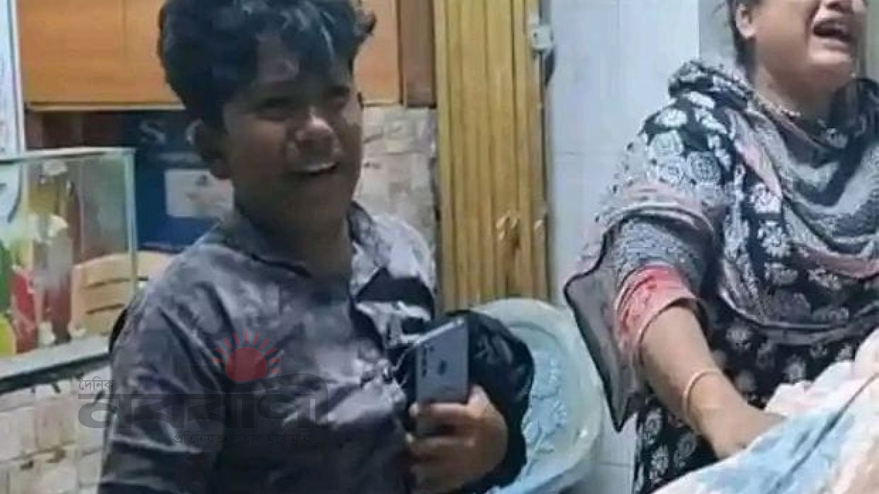 লক্ষ্মীপুরে ৫ টাকার বিরোধে পিটিয়ে হত্যার অভিযোগ বড় ভাইয়ের বিরুদ্ধে