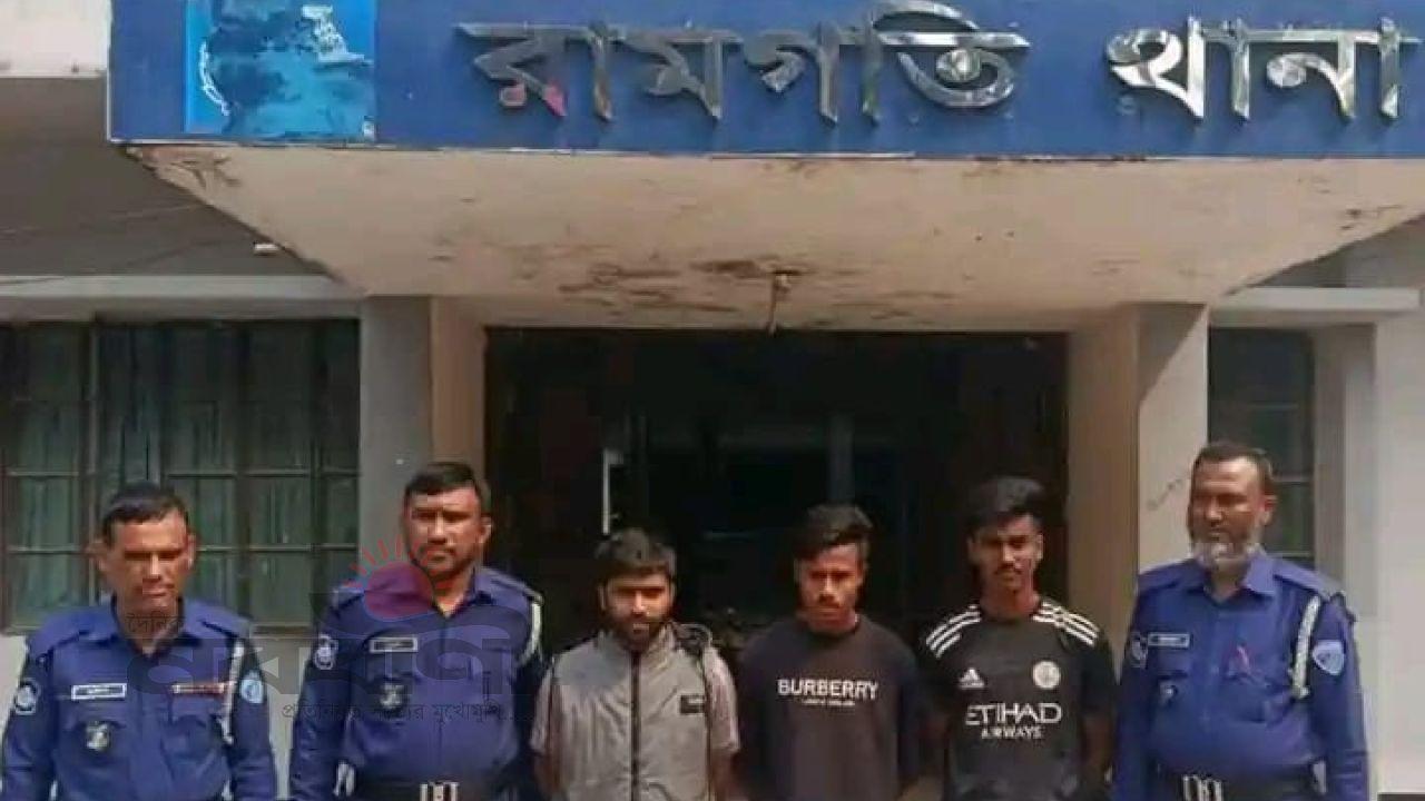 রামগতিতে নদী থেকে অবৈধভাবে মাটি কাটায় তিনজন কারাগারে