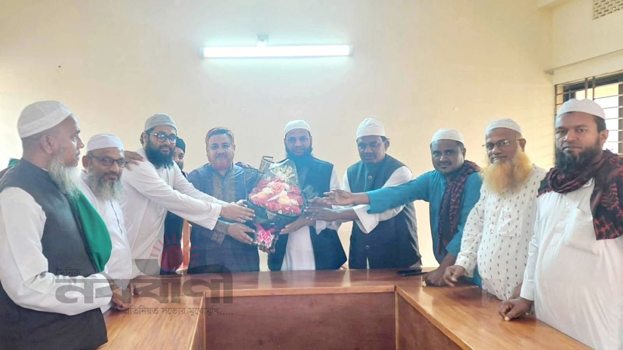 চুয়াডাঙ্গায় ইসলামী আন্দোলনের নেতাদের সঙ্গে এমপি অ্যাড. রাসেল ও রুহুল আমিনের সাক্ষাৎ