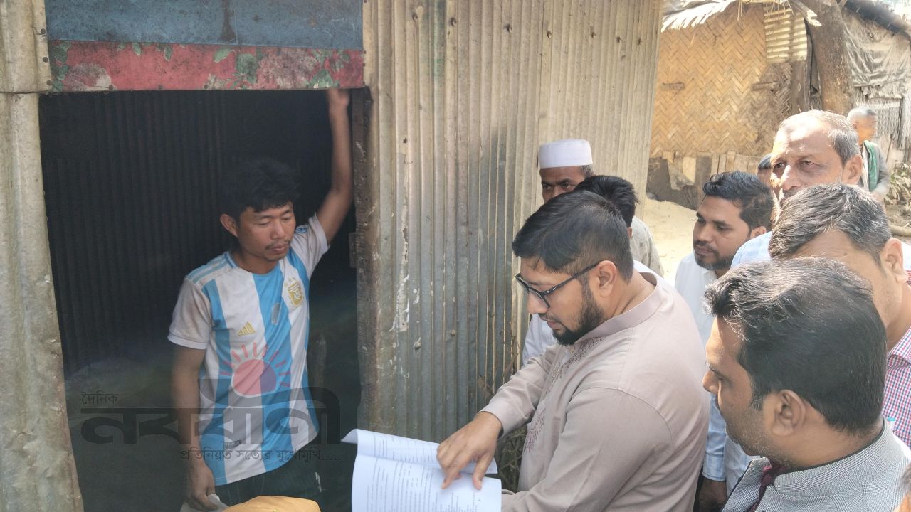 বান্দরবানে ফাঁসিয়াখালীতে ফ্যামিলি কার্ড বিতরণের তথ্য সংগ্রহ কার্যক্রম উদ্বোধন