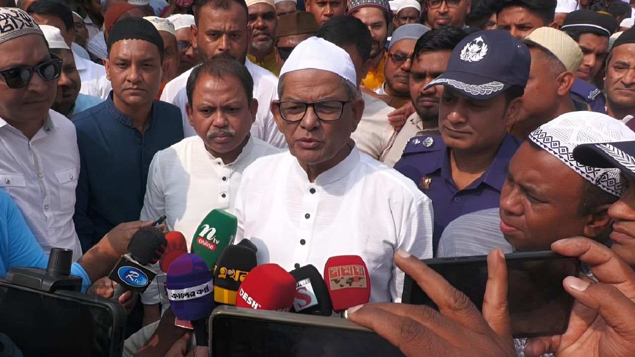 গণতন্ত্রের প্রাতিষ্ঠানিক রূপায়ণে সরকার আপসহীন