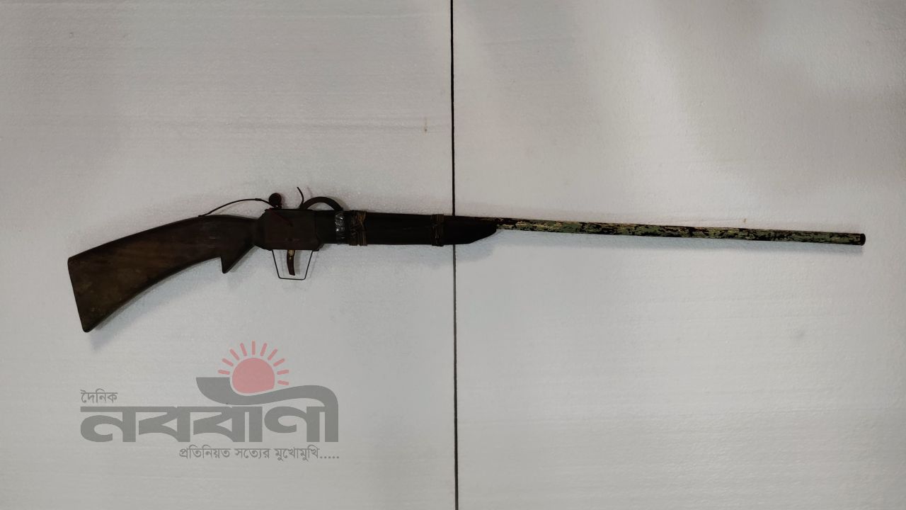 বরকলে বিজিবির অভিযানে পরিত্যক্ত দেশীয় একনালা বন্দুক উদ্ধার