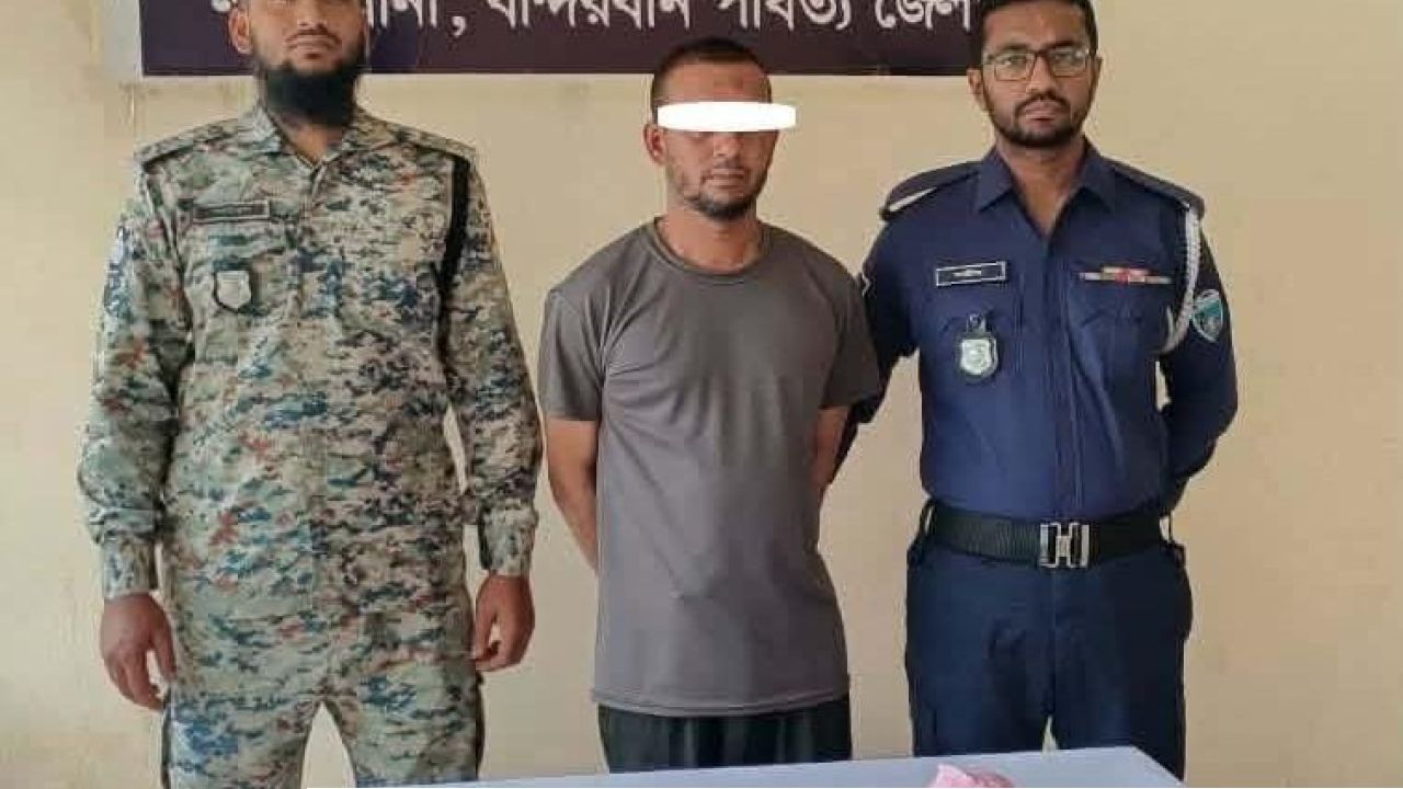 বান্দরবানে ১০৮ পিস ইয়াবা ট্যাবলেটসহ লামা উপজেলা জিসাস সভাপতিকে আটক
