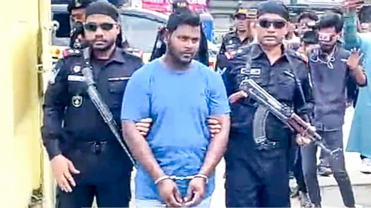 রায়পুরে যুবদল নেতা হত্যার প্রধান আসামি আরমান গ্রেপ্তার