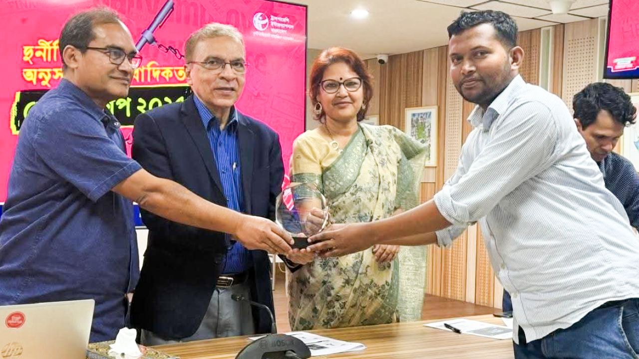 গলাচিপার গর্ব: টিআইবি ফেলোশিপ অর্জন করলেন সাংবাদিক রাশেদুল হাসান