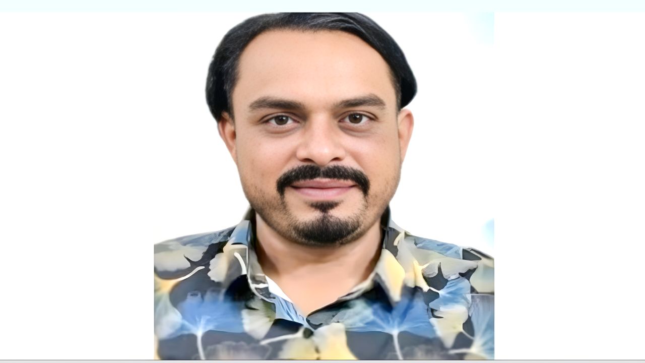 ফতুল্লায় ঝুট ব্যবসা নিয়ে রণক্ষেত্র চাঁদনী হাউজিং: শিশুসহ ২ জন গুলিবিদ্ধ, বিএনপি নেতা মানিকের তীব্র নিন্দা