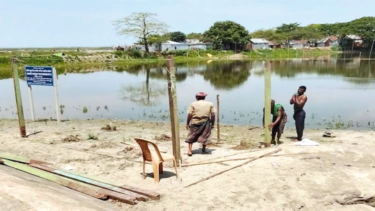 কিশোরগঞ্জে সরকারি কলেজের জায়গা কৌশলে দখল করে নিচ্ছেন বিএনপি নেতা
