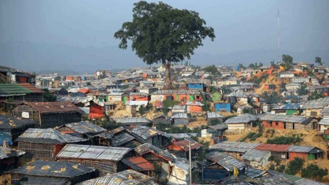 রোহিঙ্গাদের জন্য ১ কোটি ডলার অনুদান দিচ্ছে কানাডা