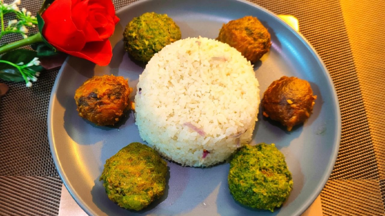 বৈশাখের আয়োজনে খুদের ভাত ও দেশি ভর্তায় ঐতিহ্যবাহী স্বাদ