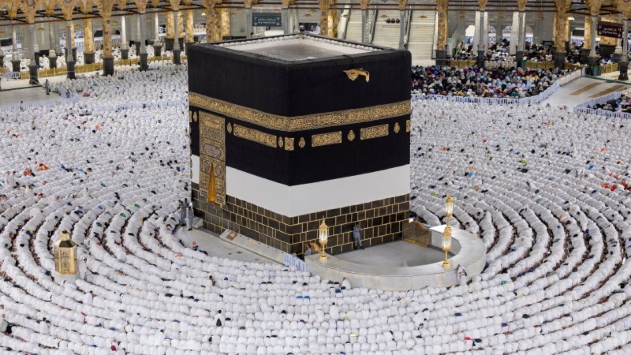 হজ ভিসাই নিয়ে কড়াকড়ি সৌদির