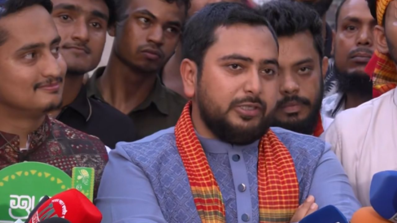 সংস্কারের বকেয়া রেখেই সরকার হালখাতা খুলেছে: নাহিদ ইসলাম