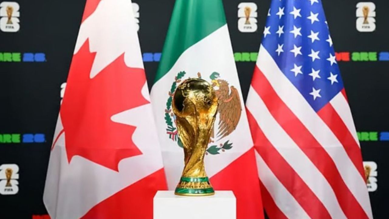 বিশ্বকাপ ফাইনালে ইতিহাসে প্রথমবার ‘হাফটাইম শো’