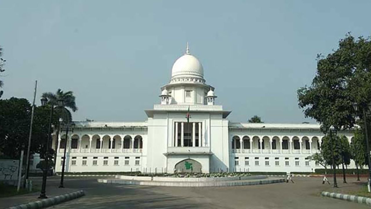 সুপ্রিম কোর্টে নৈশকালীন ডাকঘর চালুর উদ্যোগ