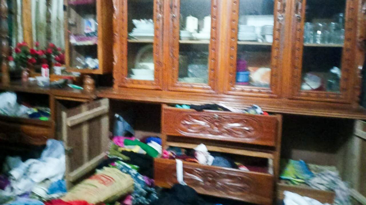 ঘোড়াঘাটে বৃদ্ধাকে হাত-পা বেঁধে শ্বাসরোধে হত্যা, স্বর্ণ ও নগদ টাকা লুট