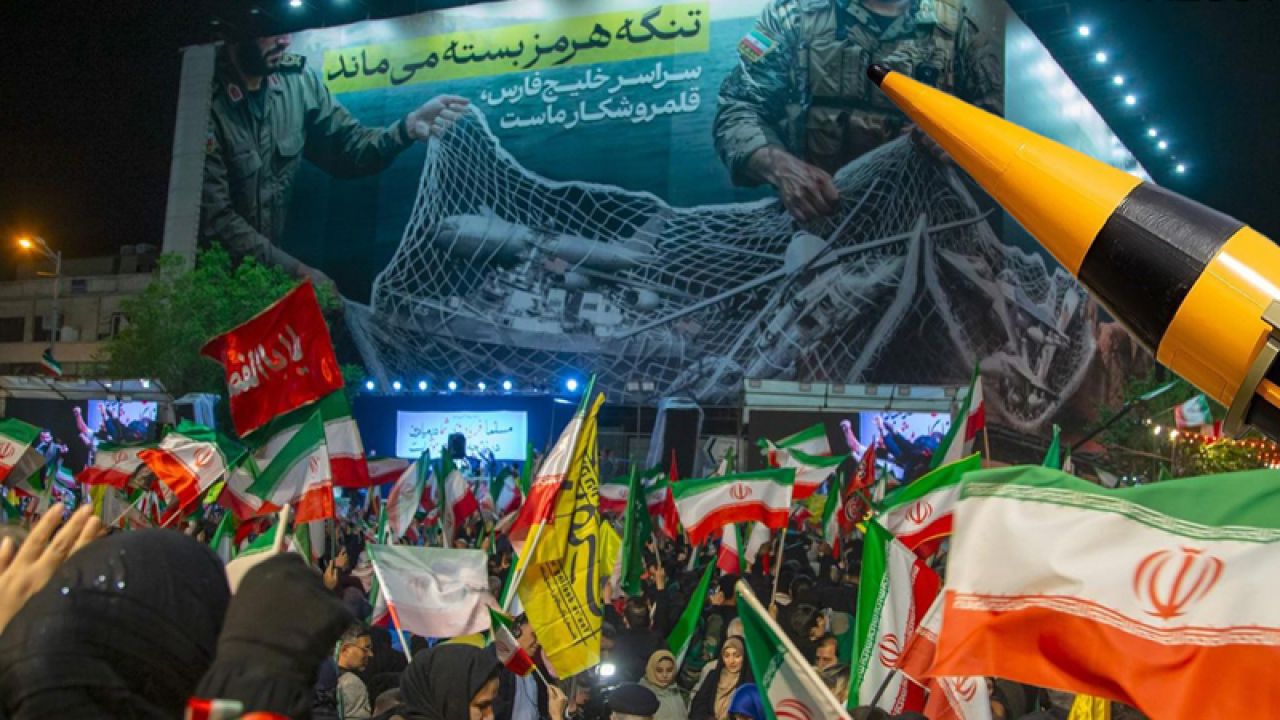 যুদ্ধের পরও অনমনীয় ইরানিরা, ক্ষেপণাস্ত্র-ইউরেনিয়াম ছাড়ে ‘না’